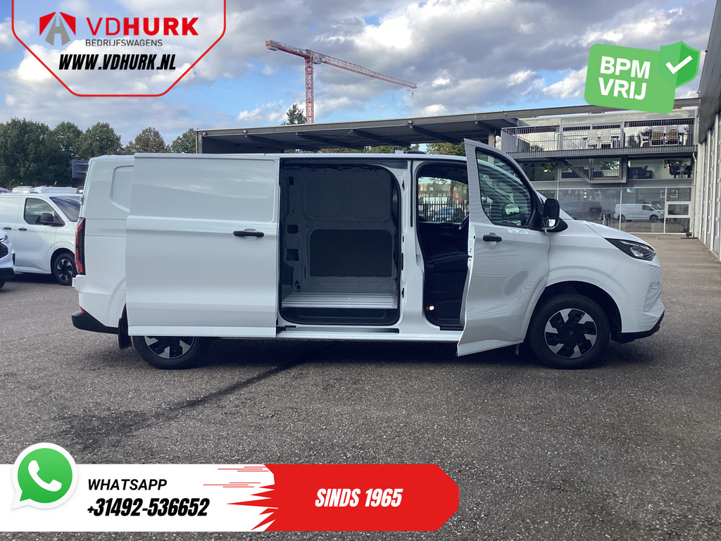 Ford E-Transit Custom Bestelbus L2 Trend 71 kWh 370 km WLTP LED/ 2.3t Trekverm./ Standkachel/ Stoelverw./ Carplay/ Camera/ PDC/ Climate/ Trekhaak 5