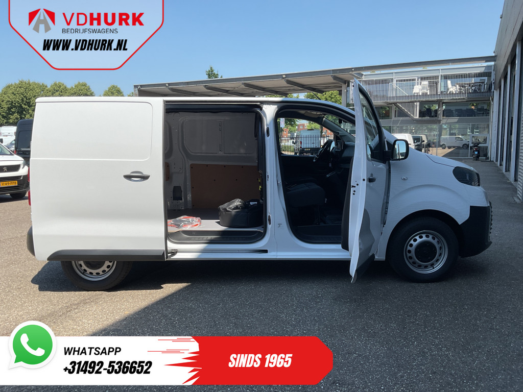Toyota e-ProAce Worker Bestelbus 50 kWh 230 km WLTP Adapt.Cruise/ Snellader/ Standkachel/ Stuurverw./ Carplay/ Airco/ Camera/ PDC 4