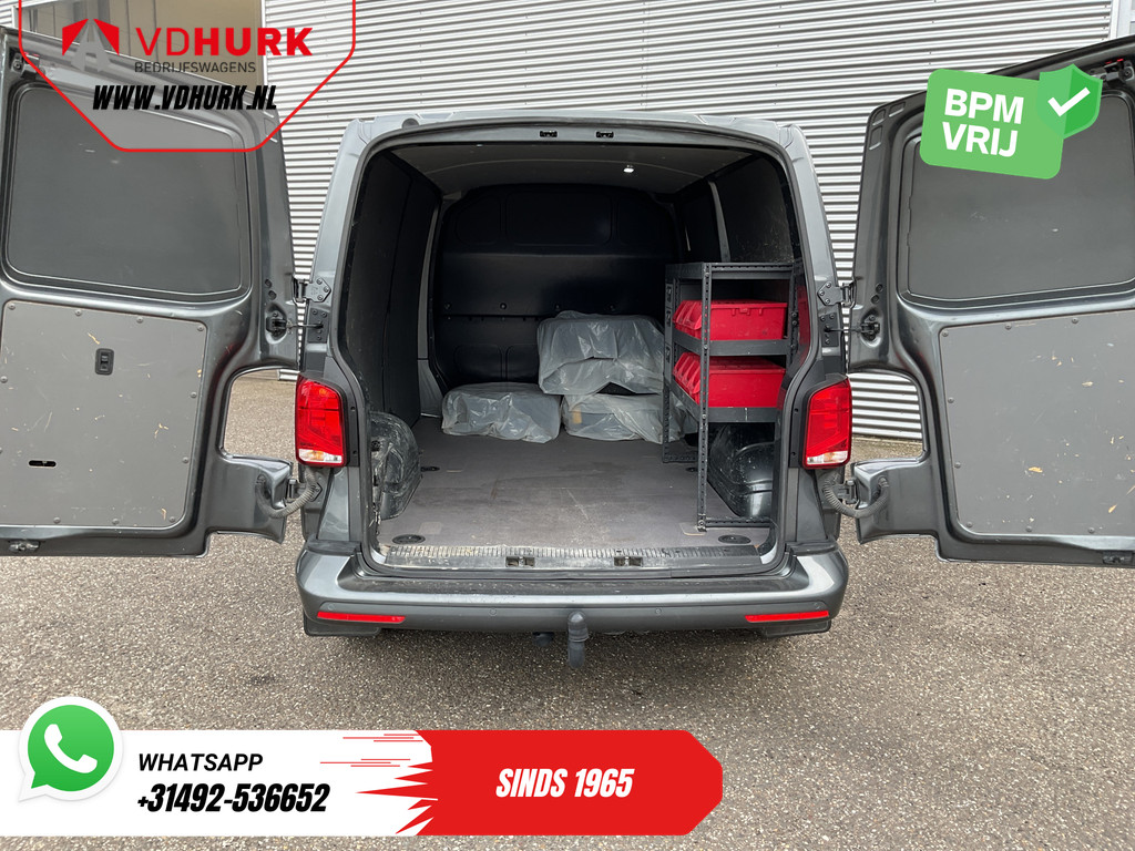 Volkswagen Transporter Bestelbus 2.0 TDI 150 pk DSG Aut. L2 LED/ Adapt.Cruise/ Carplay/ Stoelverw./ Navi/ Airco/ 16’LMV/ PDC/ Trekhaak 4