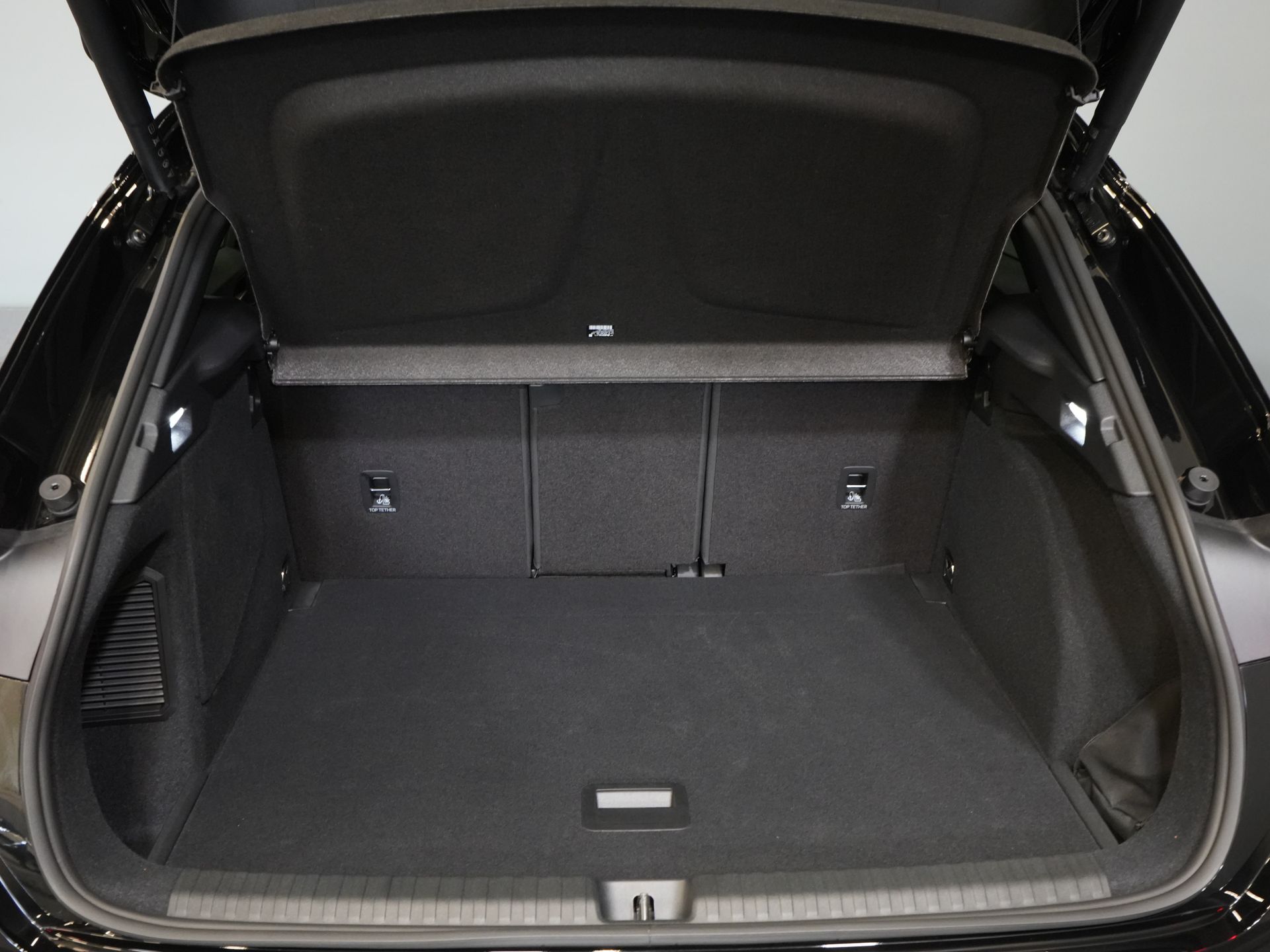 CUPRA Terramar SUV 1.5 TSI e-Hybrid 272 pk VZ Limited Pano/ Elek.Trekhaak/ Sennheiser/ 360 Camera/ Matrix/ Snellader/ Elek.klep/ Head-up/ Memory/ S 14