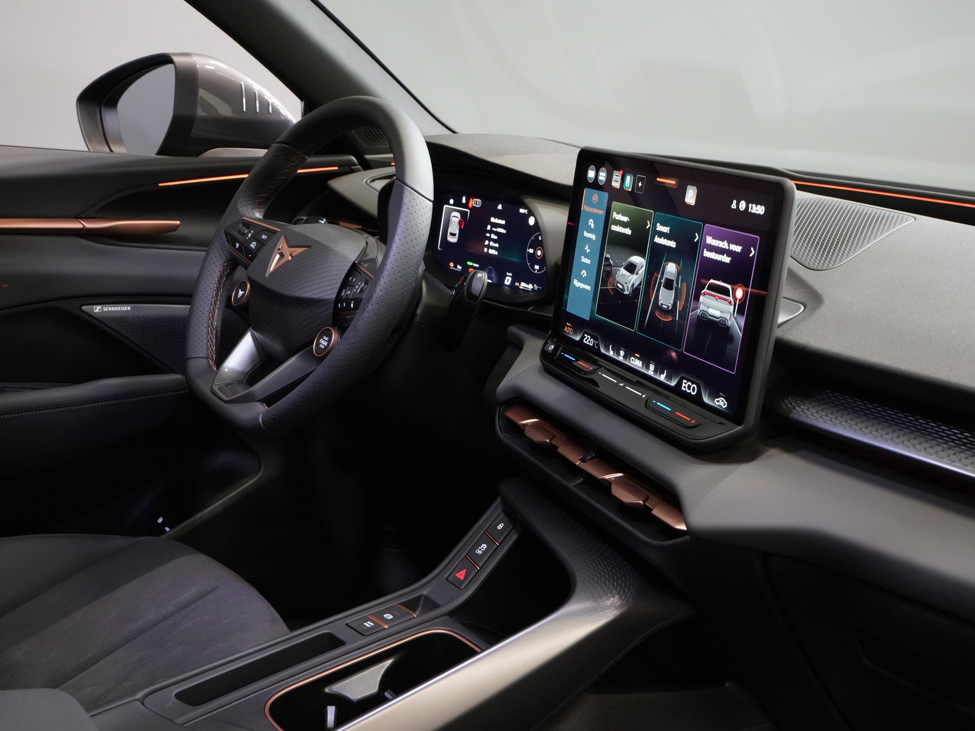 CUPRA Terramar SUV 1.5 TSI e-Hybrid 272 pk VZ Limited Pano/ Elek.Trekhaak/ Sennheiser/ 360 Camera/ Matrix/ Snellader/ Elek.klep/ Head-up/ Memory/ S 2