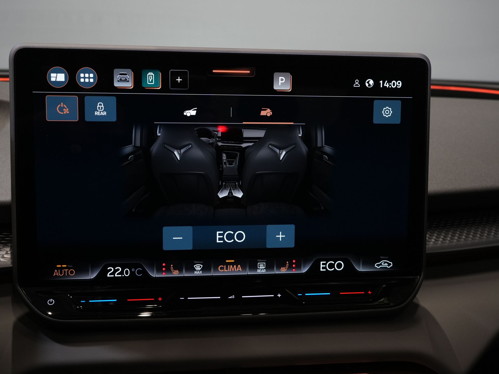 CUPRA Terramar SUV 1.5 TSI e-Hybrid 272 pk VZ Limited Pano/ Elek.Trekhaak/ Sennheiser/ 360 Camera/ Matrix/ Snellader/ Elek.klep/ Head-up/ Memory/ S 34