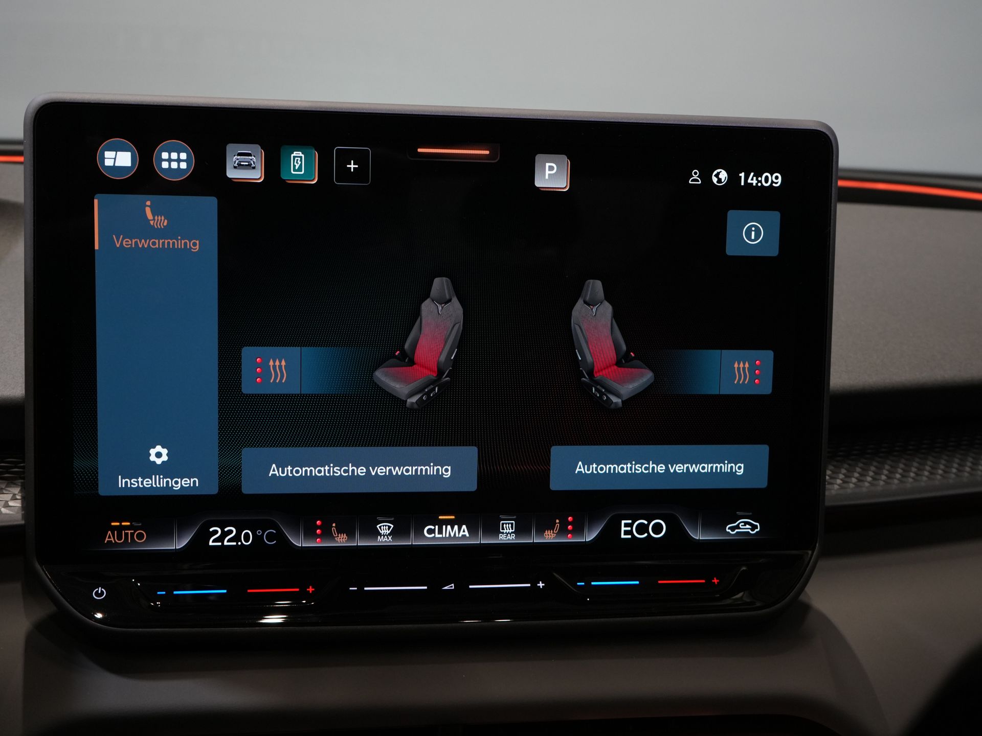 CUPRA Terramar SUV 1.5 TSI e-Hybrid 272 pk VZ Limited Pano/ Elek.Trekhaak/ Sennheiser/ 360 Camera/ Matrix/ Snellader/ Elek.klep/ Head-up/ Memory/ S 35