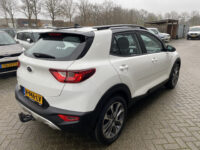 Kia Stonic 1.0 T-GDi DynamicLine Automaat 33