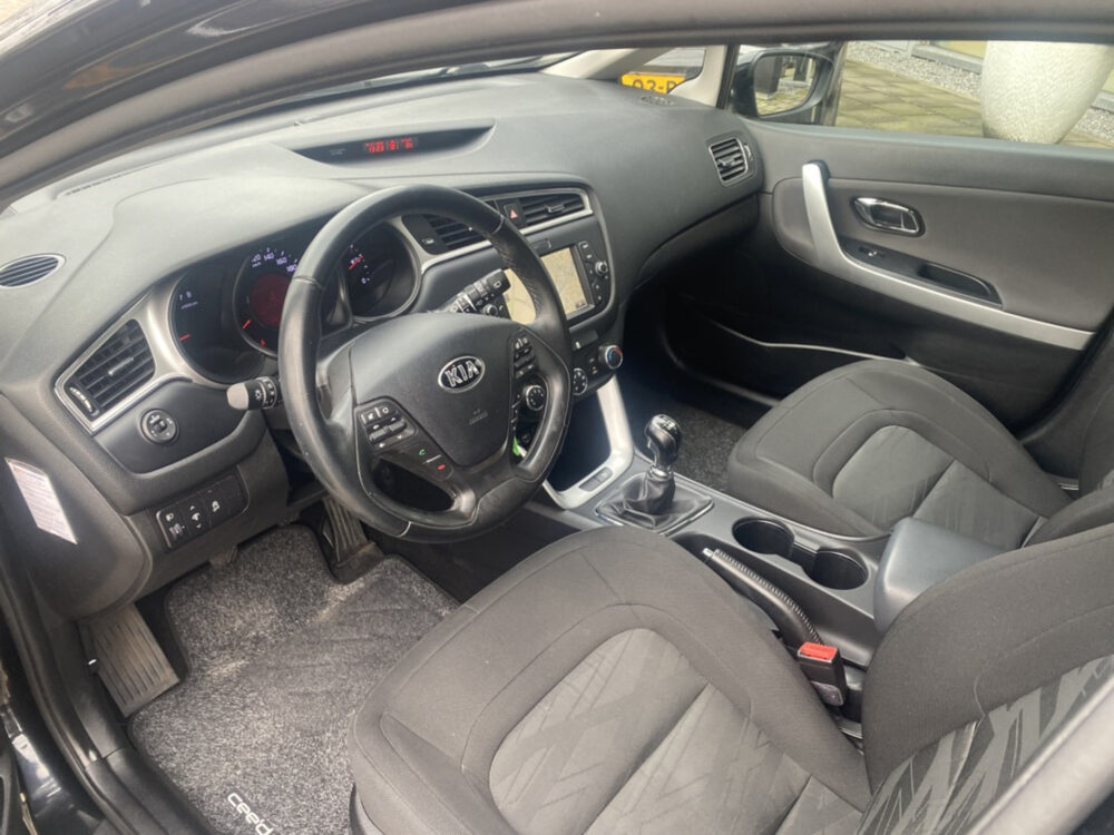 Kia cee'd Sportswagon 1.6 GDI First Edition // Navigatie Camera // Cruise // Perfect onderhouden 9