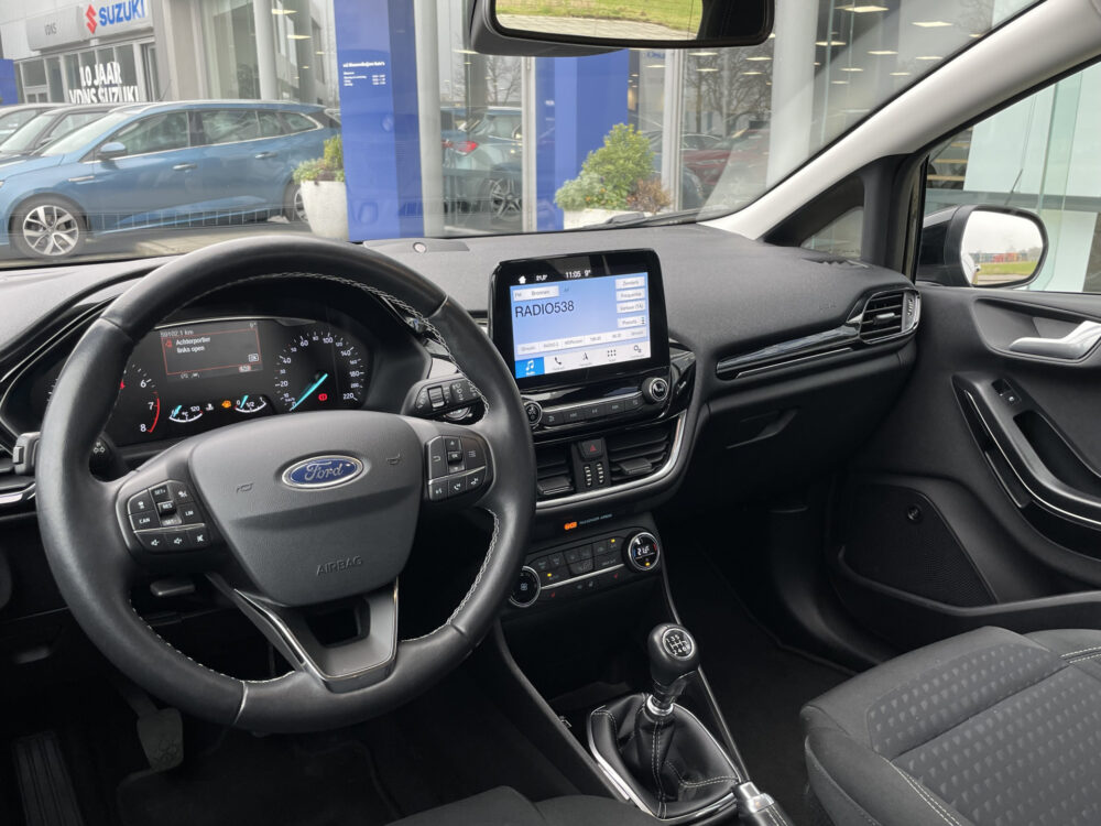 Ford Fiesta 1.0 EcoBoost Titanium 10