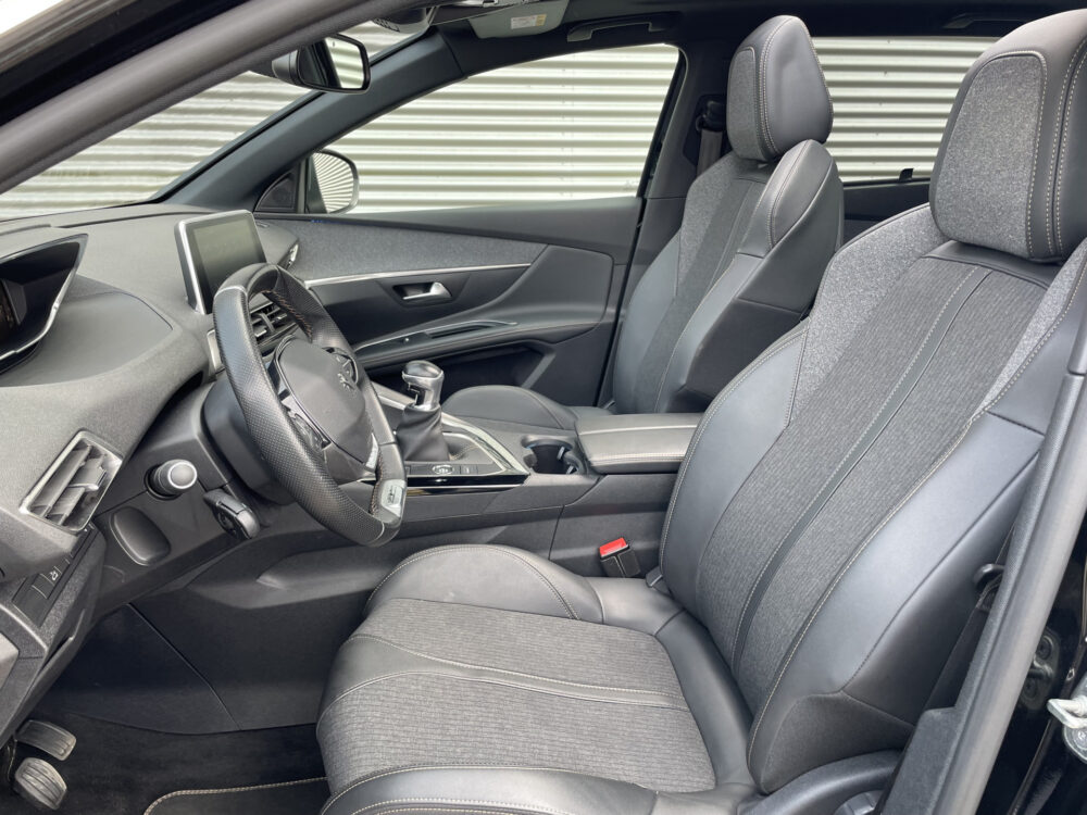 Peugeot 5008 1.2 PureTech Blue Lease GT-Line 17