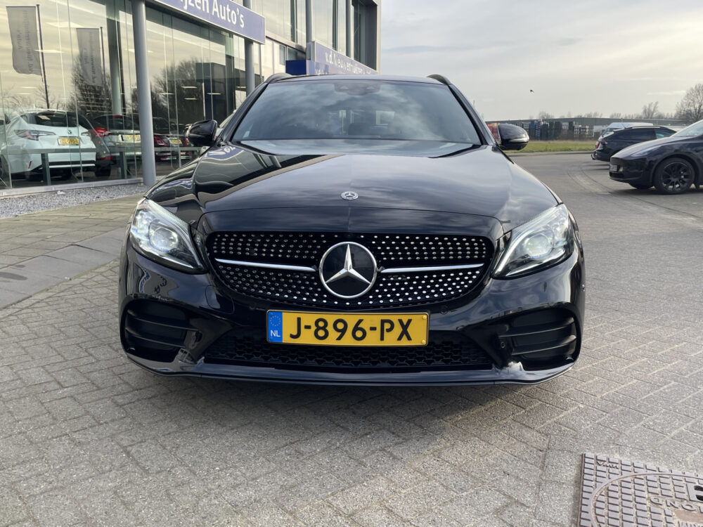 Mercedes-Benz C-Klasse Estate 180 Business Solution AMG 2