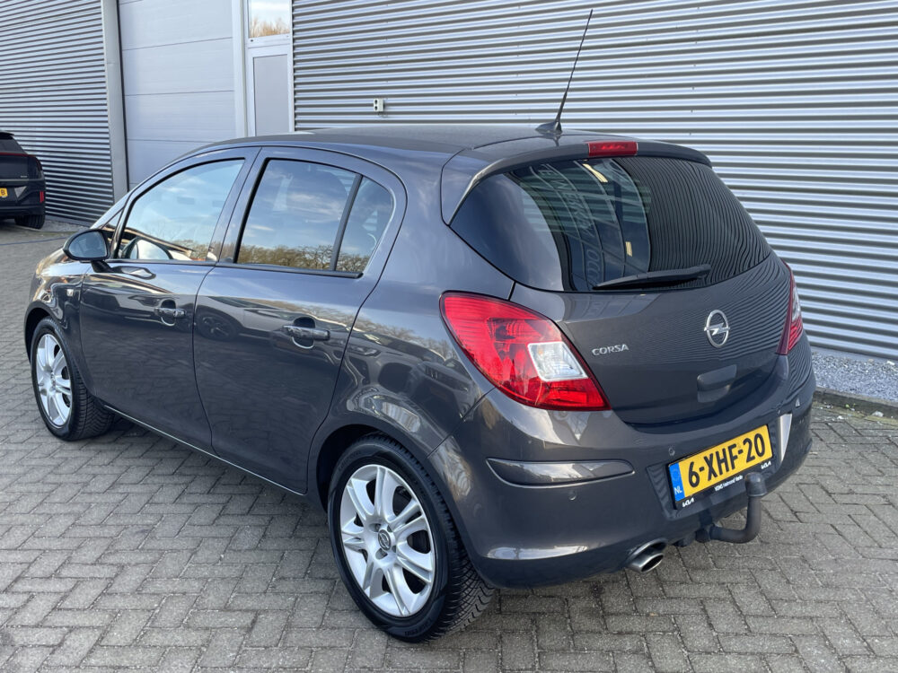 Opel Corsa 5 drs 1.4-16V BlitZ 4