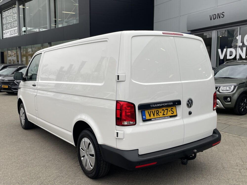 Volkswagen Transporter 2.0 TDI L2H1 28 4