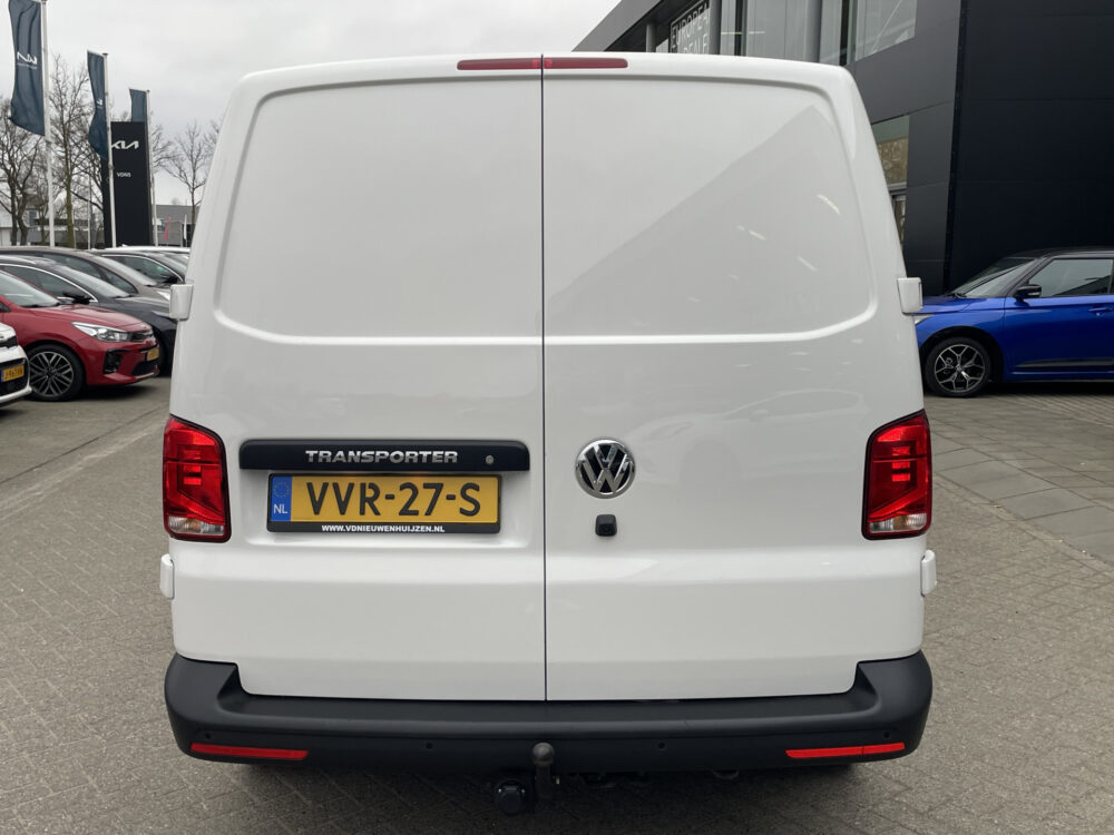 Volkswagen Transporter 2.0 TDI L2H1 28 5