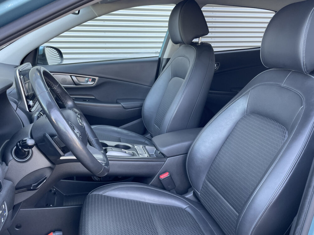 Hyundai KONA EV Premium 64 kWh 14