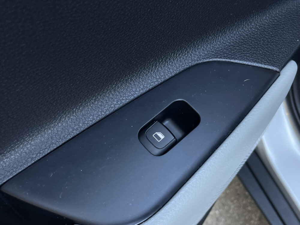 Kia Stonic 1.0 T-GDi Sports Edition 12
