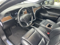 Tesla Model S 75D Base 27