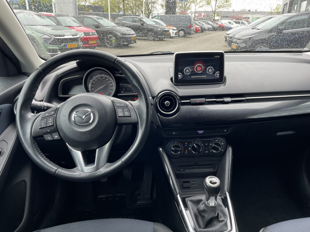 Mazda 2 1.5 Skyactiv-G S 10