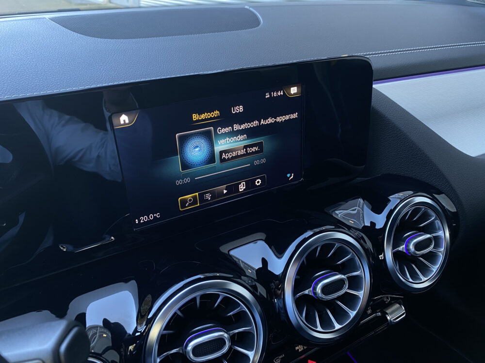 Mercedes-Benz B-Klasse 250 e Premium Plus 18
