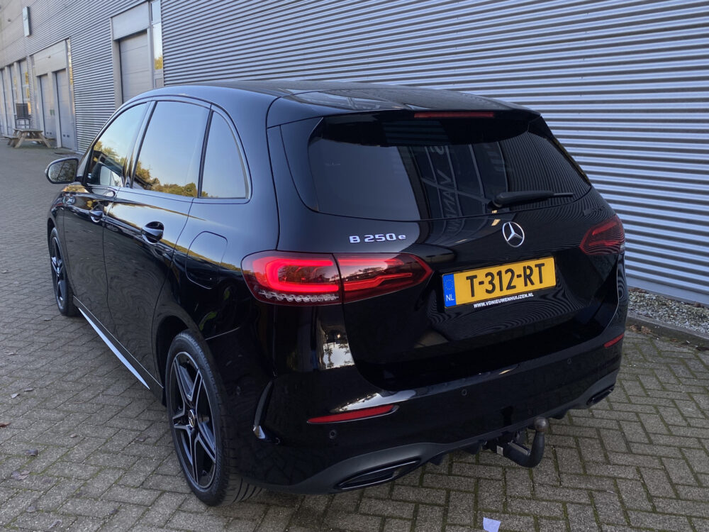 Mercedes-Benz B-Klasse 250 e Premium Plus 6