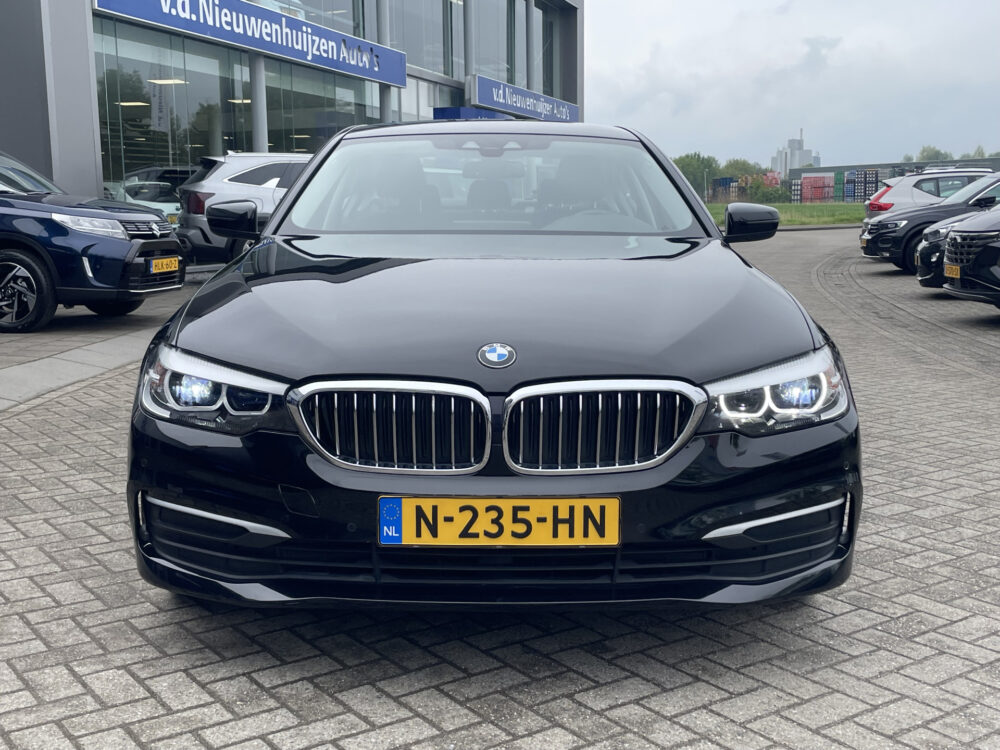 BMW 5 Serie 520i High Executive 2