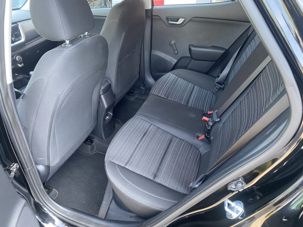 Kia Stonic 1.0 T-GDi MHEV DynamicLine 7
