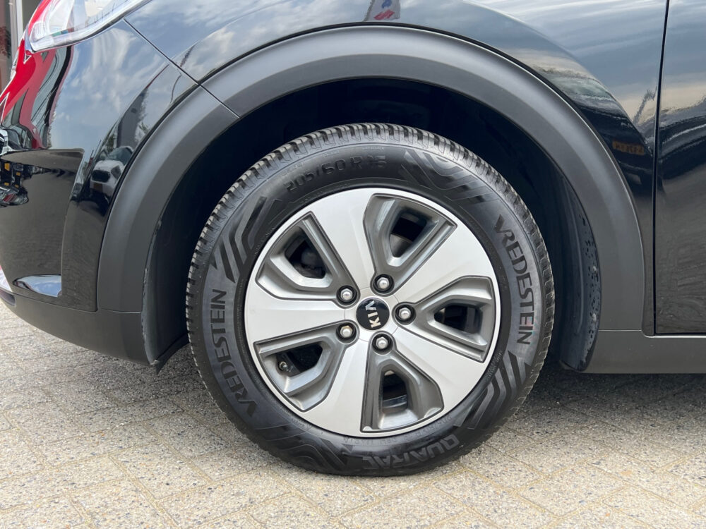 Kia Niro 1.6 GDi Hybrid DynamicLine 9