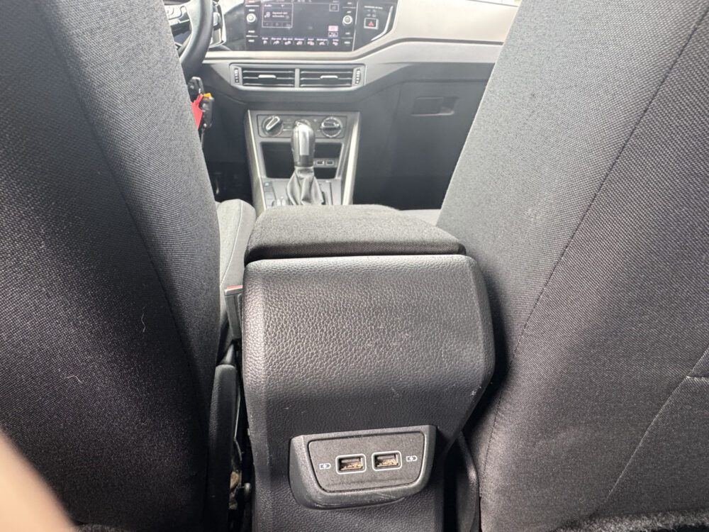 Volkswagen Polo 1.0 TSI Comfortline 15
