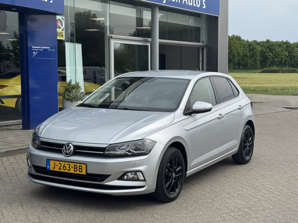 Volkswagen Polo 1.0 TSI Comfortline 6