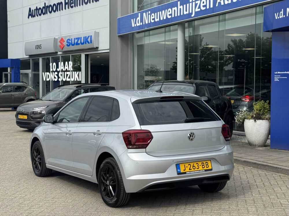 Volkswagen Polo 1.0 TSI Comfortline 8