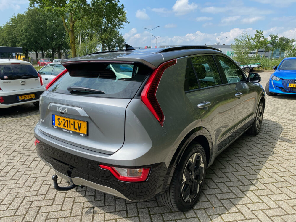Kia Niro EV DynamicLine 64.8 kWh 8