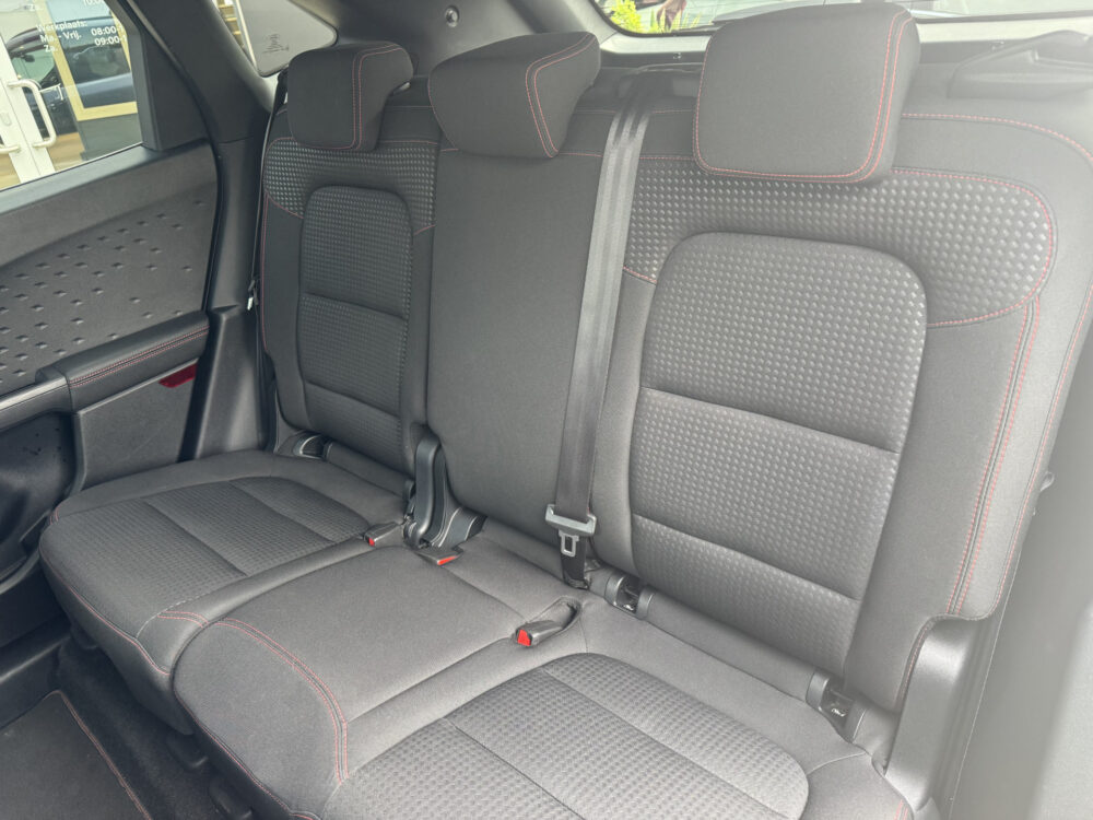 Ford Kuga 2.5 PHEV ST-Line 16
