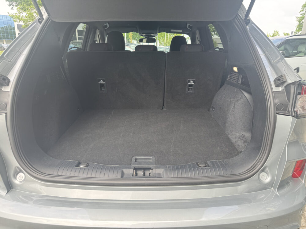 Ford Kuga 2.5 PHEV ST-Line 8
