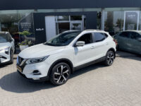 Nissan QASHQAI 1.3 DIG-T Tekna // PanoDak // Leder // Trekhaak 17