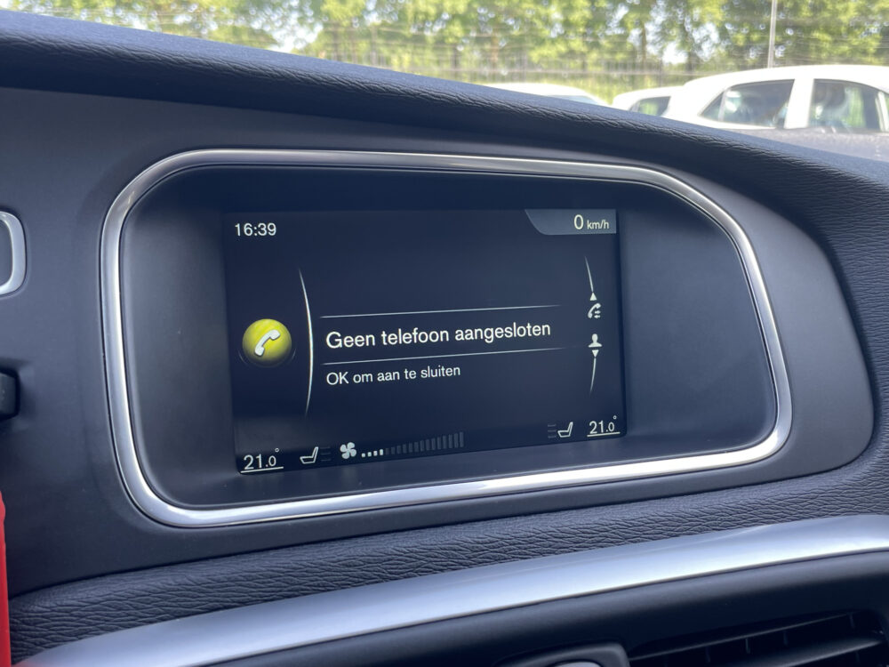 Volvo V40 1.5 T3 Momentum 19