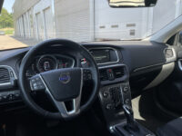 Volvo V40 1.5 T3 Momentum 37