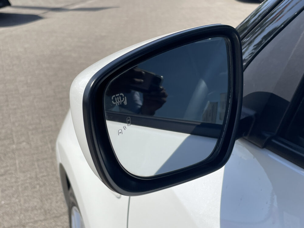 Suzuki Swift 1.2 Select Smart Hybrid 11