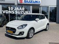 Suzuki Swift 1.2 Select Smart Hybrid 17