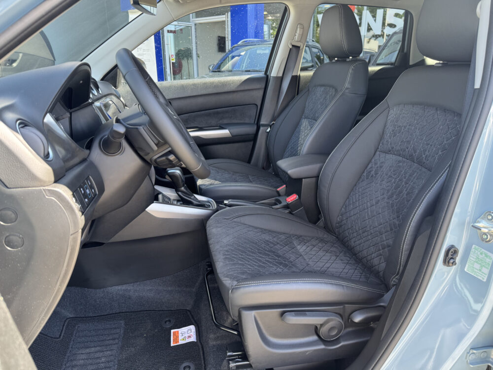 Suzuki Vitara 1.5 Hybrid Style Automaat 4