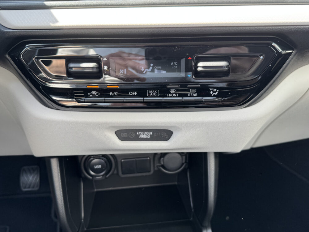 Suzuki Swift 1.2 Comfort Smart Hybrid 10