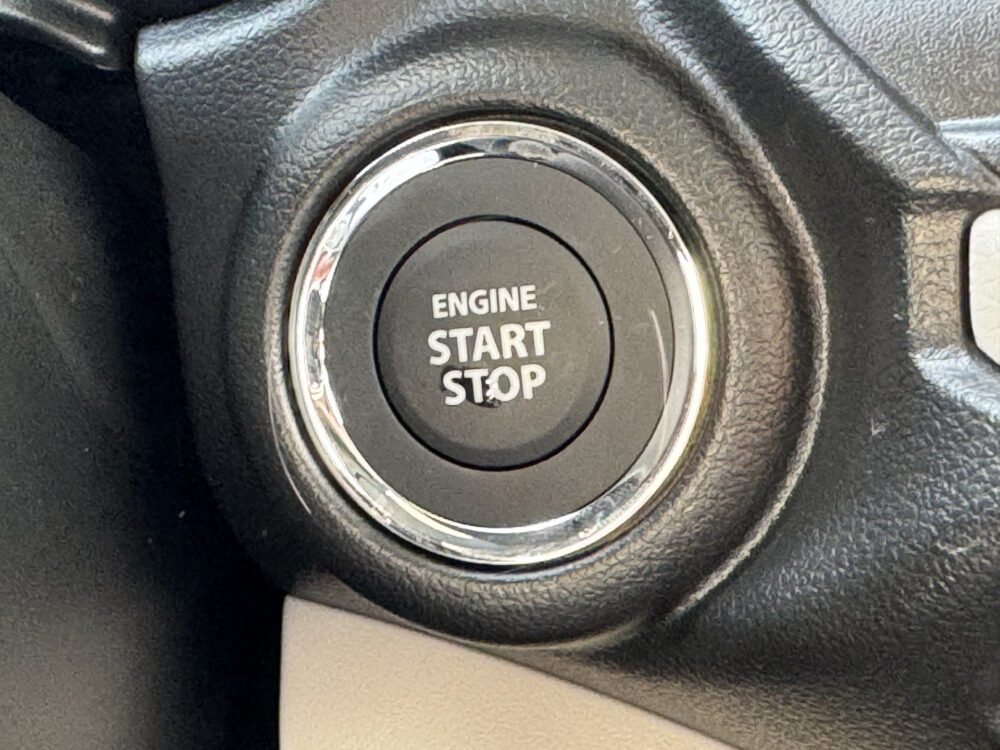 Suzuki Swift 1.2 Comfort Smart Hybrid 12