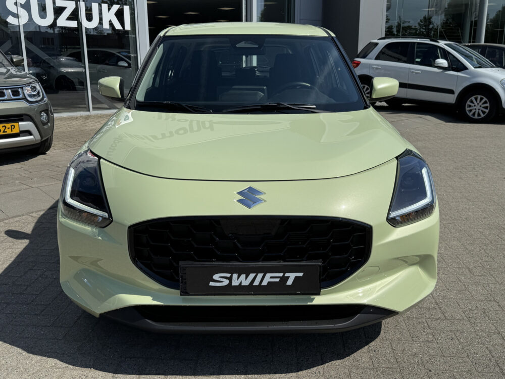 Suzuki Swift 1.2 Comfort Smart Hybrid 3