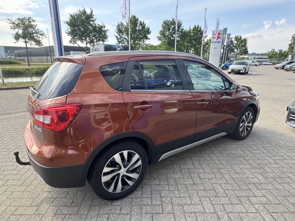 Suzuki S-Cross 1.4 Boosterjet High Executive 1