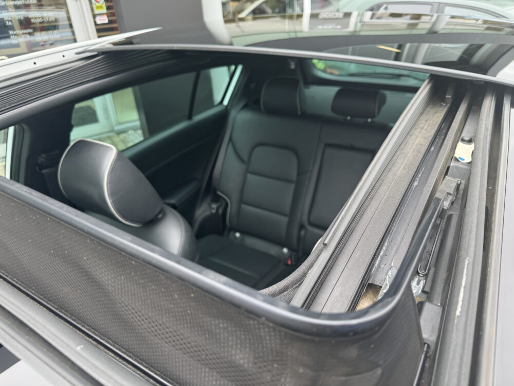 Kia Sportage 1.6 T-GDI 4WD GT-Line PlusLine 19