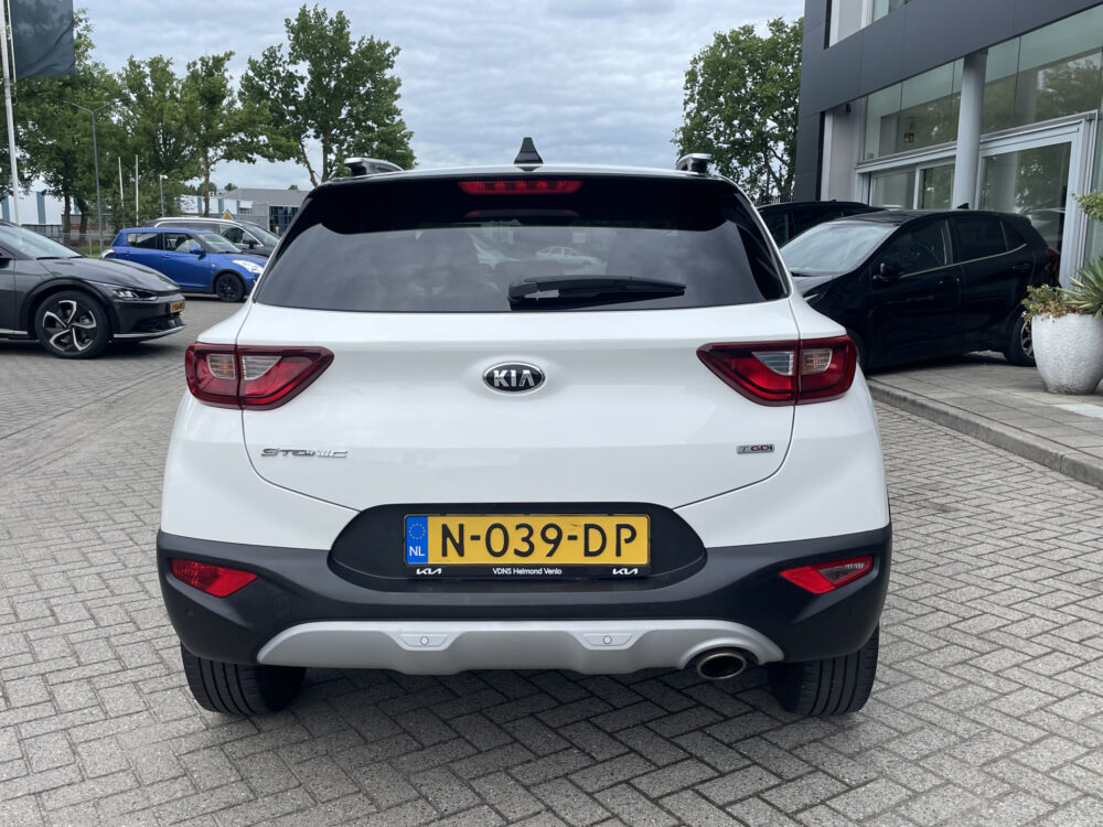 Kia Stonic 1.0 T-GDi DynamicPlusLine 8