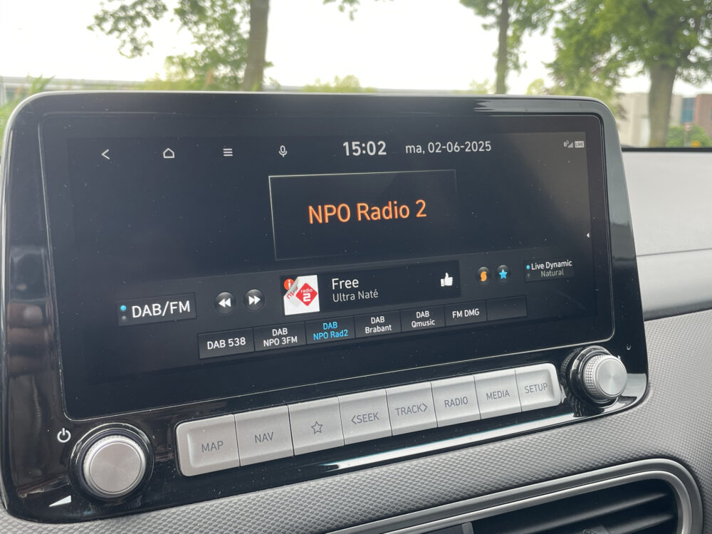 Hyundai KONA EV Limited 64 kWh 21