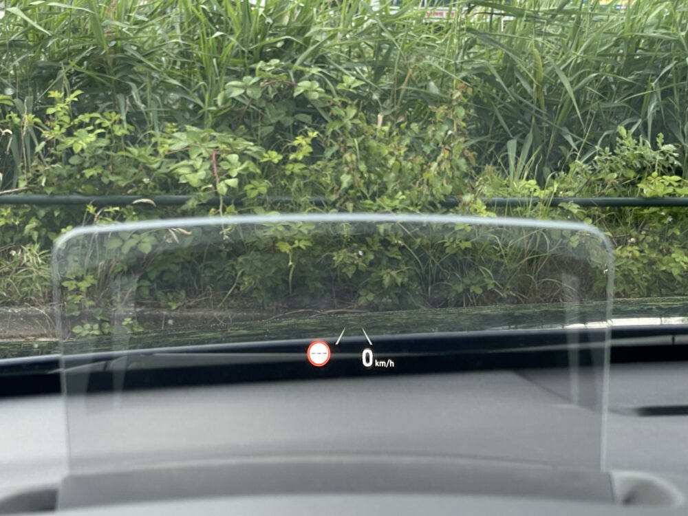 Hyundai KONA EV Limited 64 kWh 27