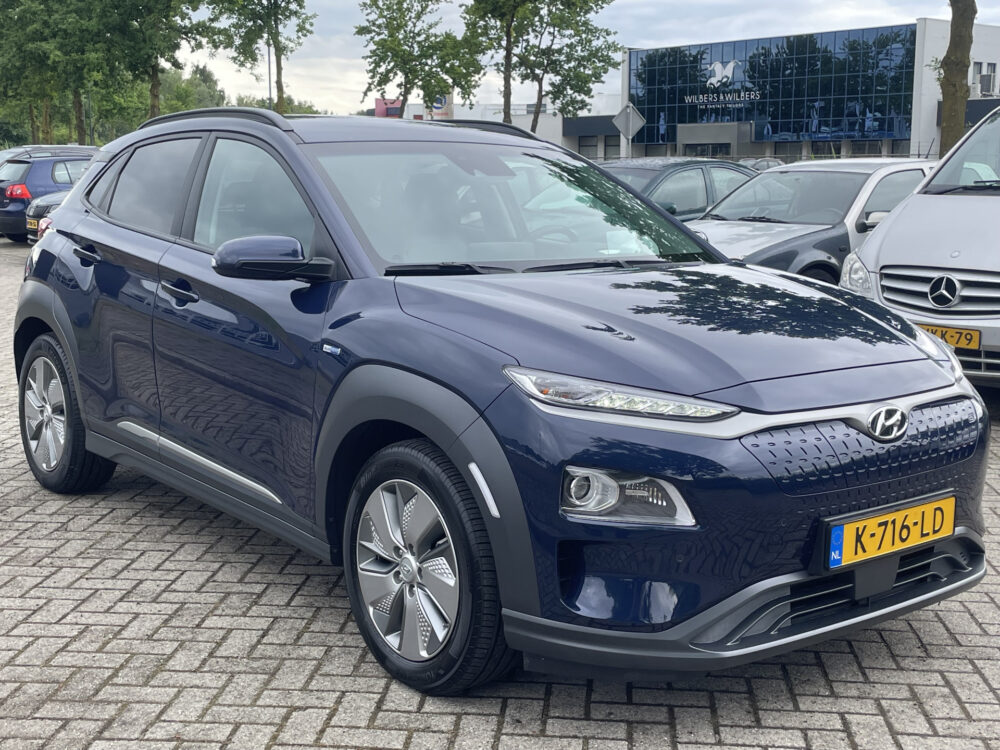 Hyundai KONA EV Limited 64 kWh 3