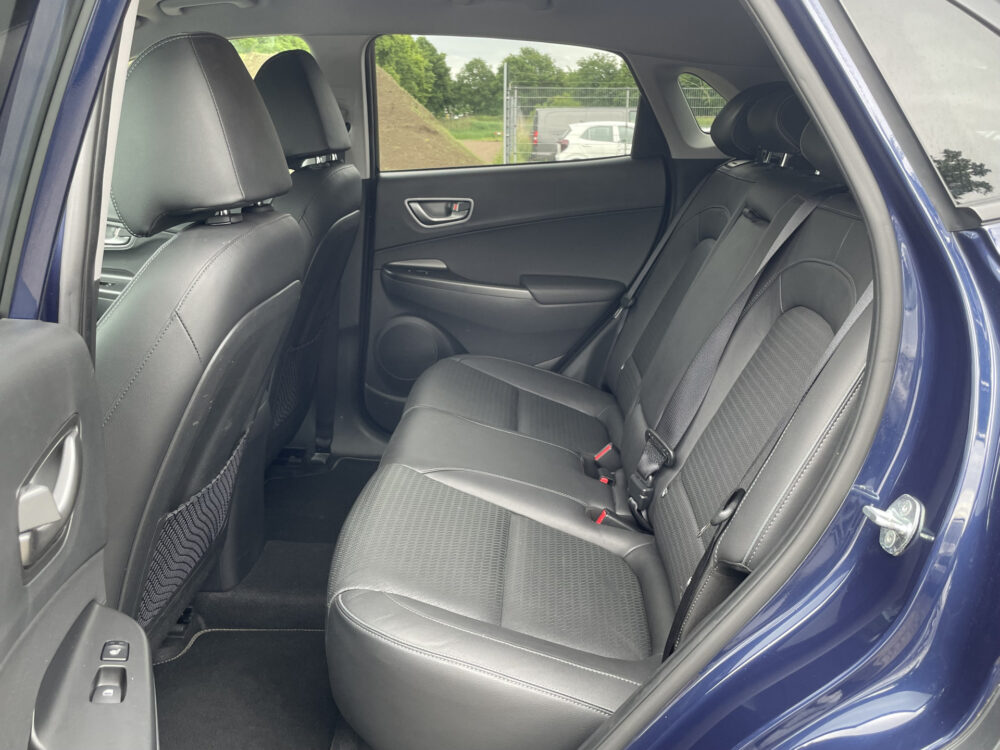 Hyundai KONA EV Limited 64 kWh 9