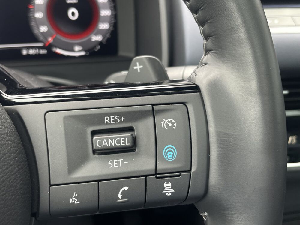 Nissan QASHQAI 1.3 MHEV Xtronic Tekna Plus 31