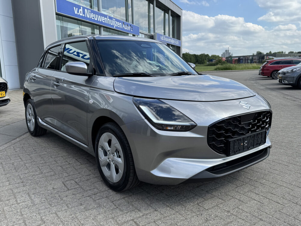 Suzuki Swift 1.2 Select Smart Hybrid 3
