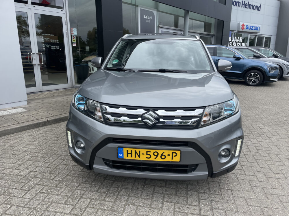 Suzuki Vitara 1.6 High Executive 2