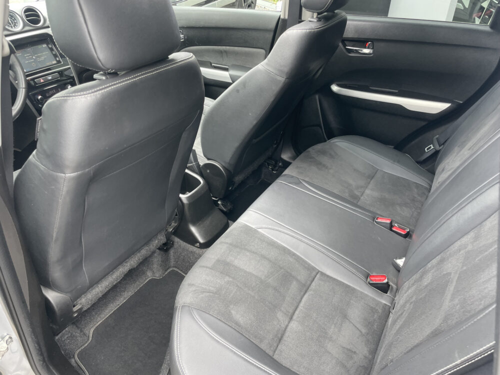 Suzuki Vitara 1.6 High Executive 7